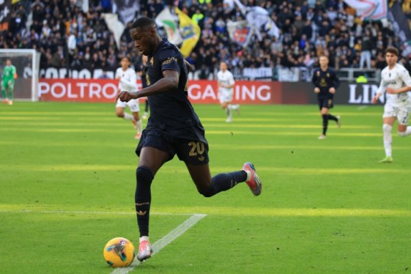 自2018年2月对阵萨索洛以来，尤文图斯首次在上半场打入4球