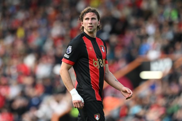 阿斯：巴黎本想签下扎巴尼，但伯恩茅斯的拖延导致他无法到队参赛