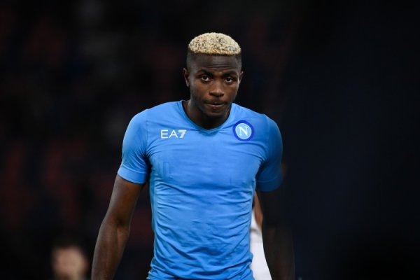 加拉塔萨雷主席：我们计划以聪明且成功的方式引进奥斯梅恩