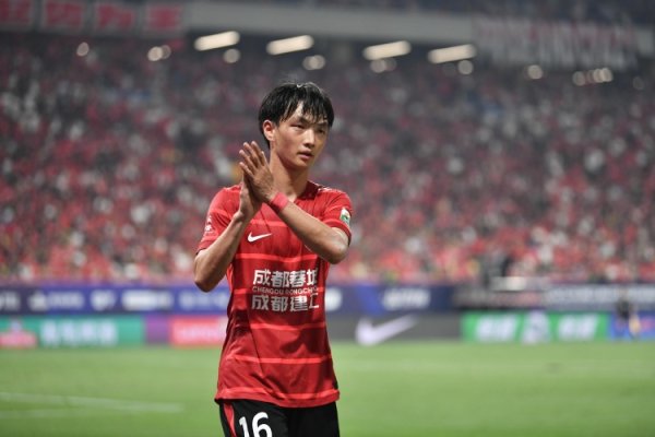 肇俊哲：蓉城一步一个脚印打到亚冠资格，稳定大于一切