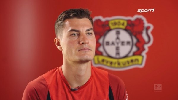 希克：对滕哈赫的初步印象很好，现在练习  强度比阿隆索时期还大