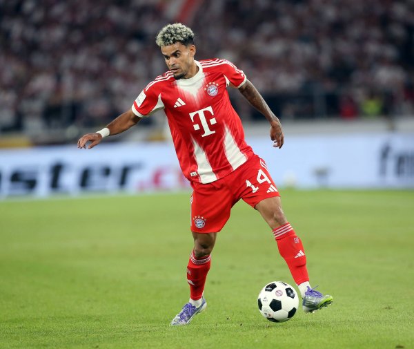 1球2助！路易斯-迪亚斯是哈兰德之后首位德甲首秀加入  3球的球员