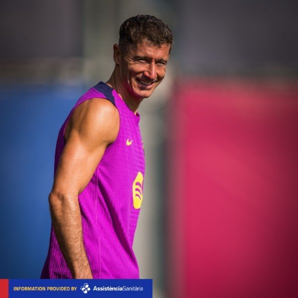 巴萨官方：莱万获得医疗许可，可以出战对阵莱万特的赛事