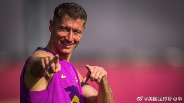 莱万：英超花的钱太多了，年轻且半年进10球就有球队7000万买你