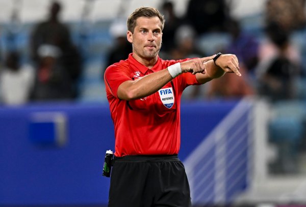 媒体人：国安vs海港的外籍主裁是亚洲尺度，估计赛事  会非常热闹