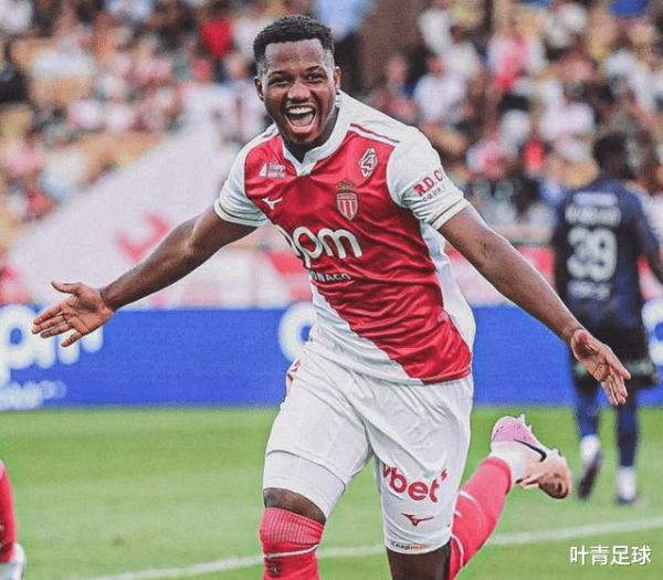 97分钟轰4球! 前巴萨10号挡不住: 9天3连斩 目标赛季20球