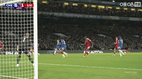 形同虚设？古斯托防卫  加克波，被后者轻松抢到身前破门