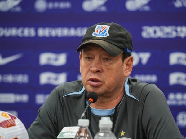 斯卢茨基：我们会在明天的赛事  中全力以赴，展现出最好的精神面貌