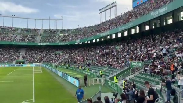 万众瞩目🔥阿根廷练习  免费开放，超2万球迷现场看梅西练习